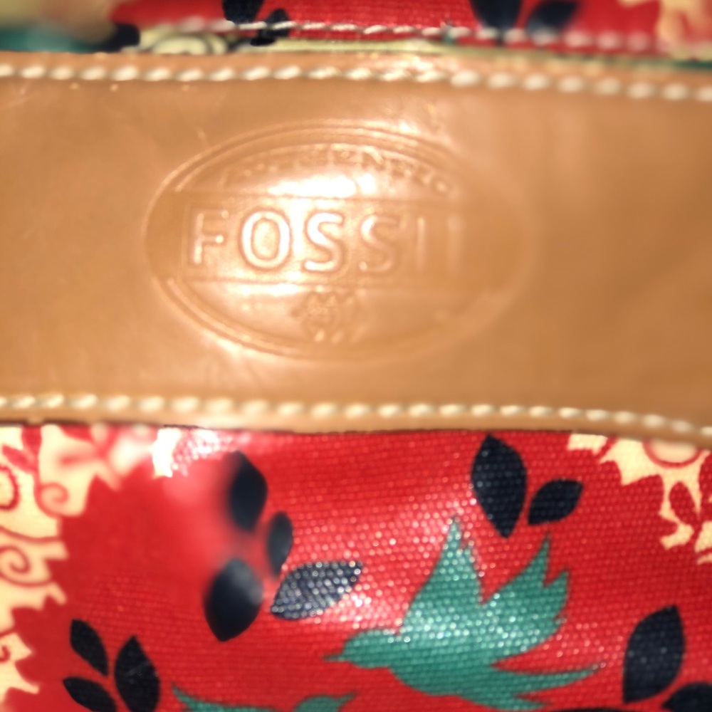 Women’s Fossil purse